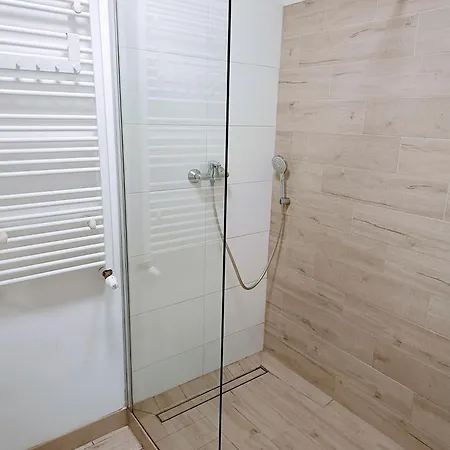 Good Night In Iii Apartamento Estetino